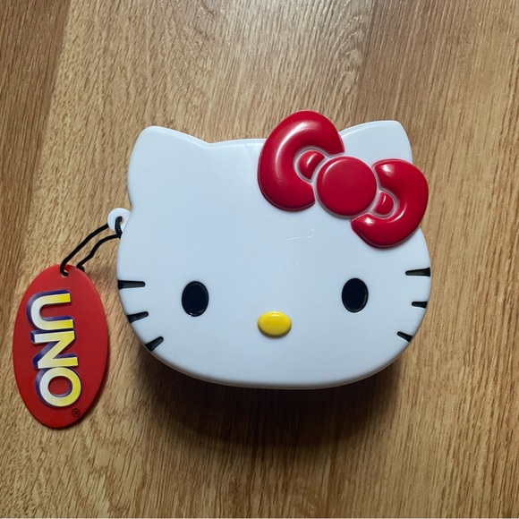 Hello Kitty Special Edition Uno Card Game 2006 - Picture 3 of 4
